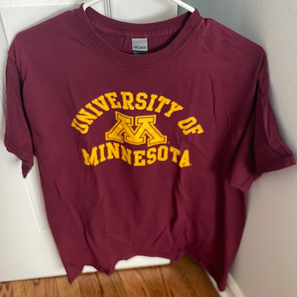 University of Minnesota T Shirt Size Large